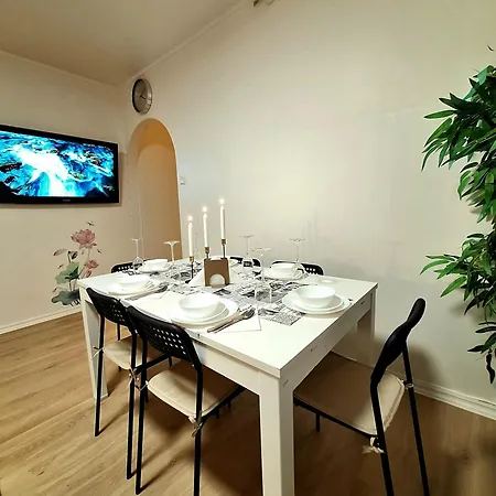 Dali 3 Ultra Apartament